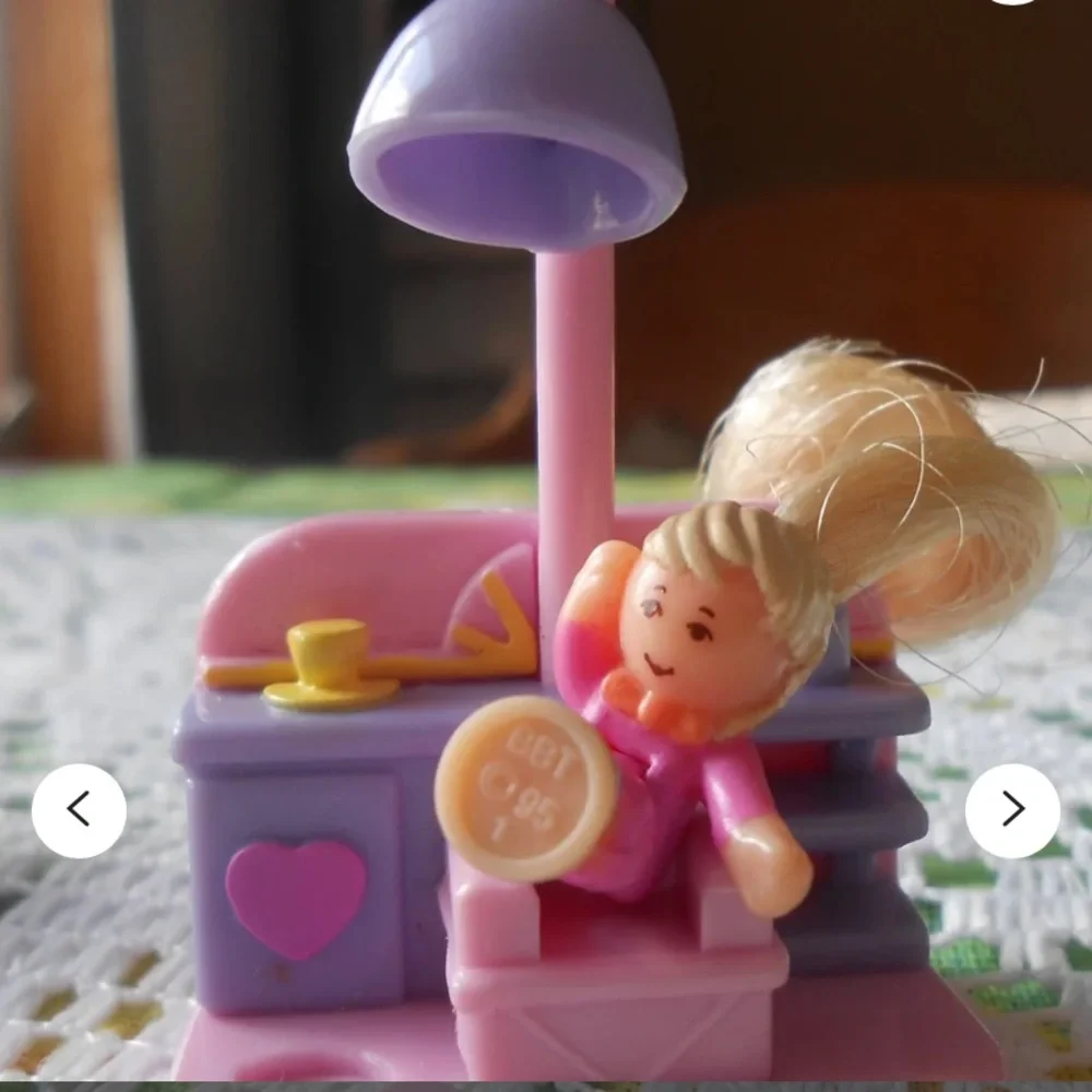 Vintage factory sealed Polly Pocket happening hair collection comb n’ curl salon
